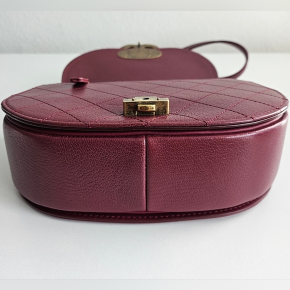 New Unused Chanel Bordeaux Coco Two-way Bag - Picture 5 of 14